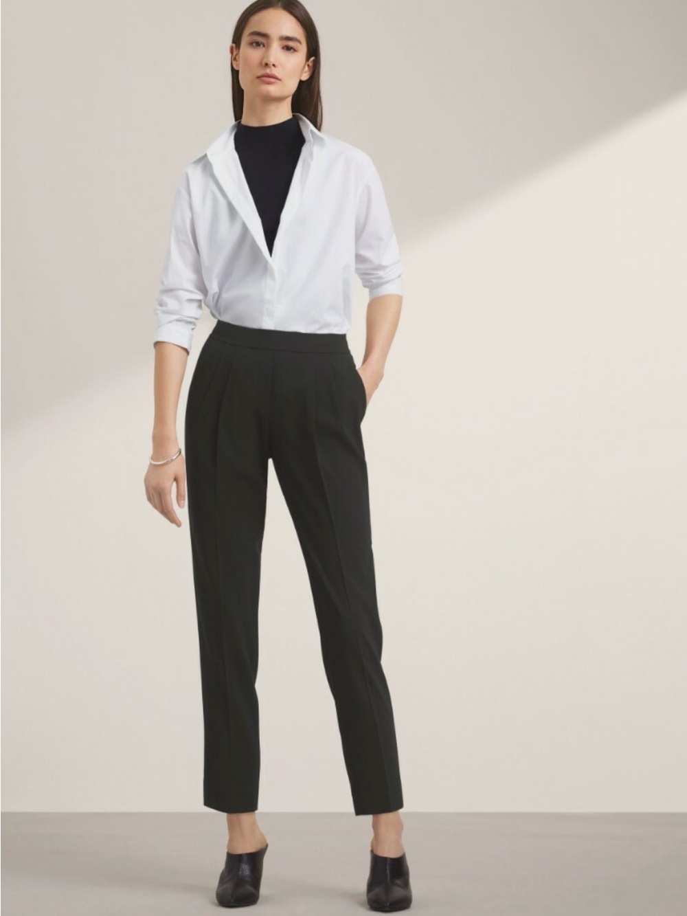 Aritzia Babaton Black Elastic Waist Pants 0